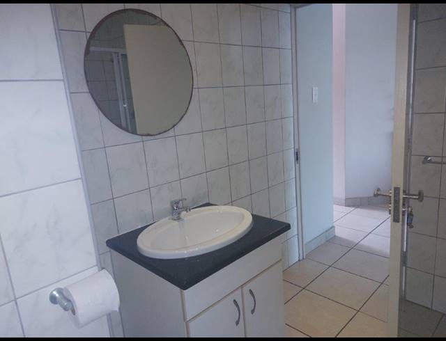 4 BEDROOM SECTIONAL TITLE FOR SALE IN SHELLY BEACH